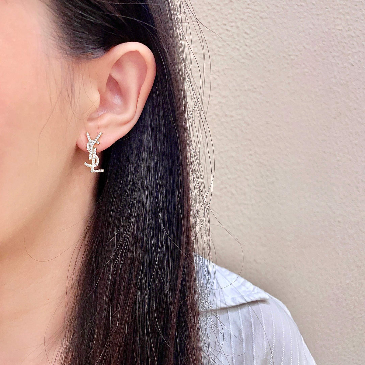 High-Quality Stud Earrings-38 product image 4, provided for visual reference and product detail review