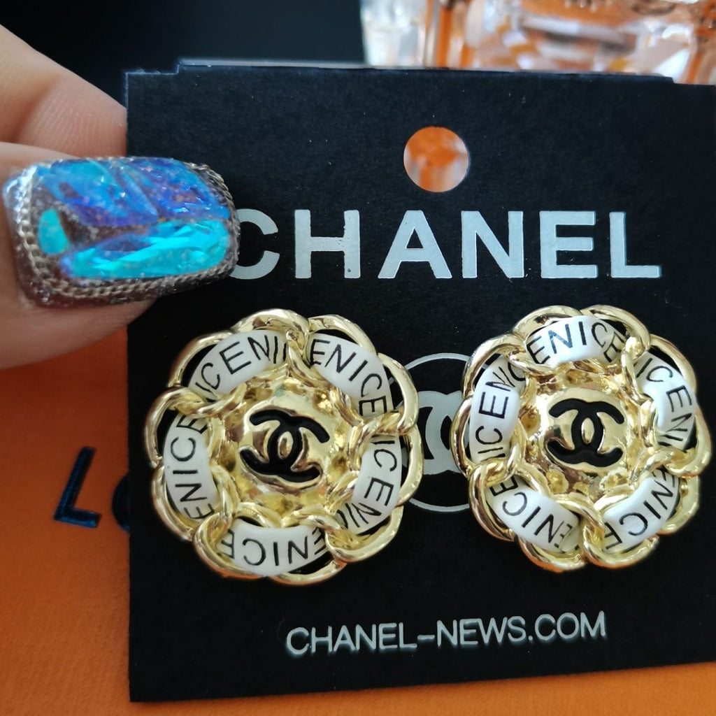 New style earrings in 2022 product image 1, provided for visual reference and product detail review