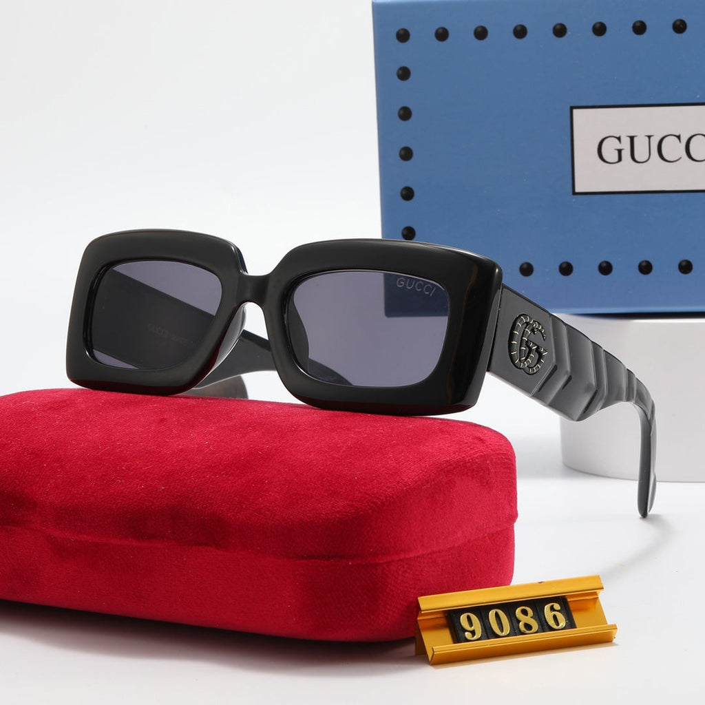 2022 New Ladies Fashion Classic Sunglasses product image 1, provided for visual reference and product detail review
