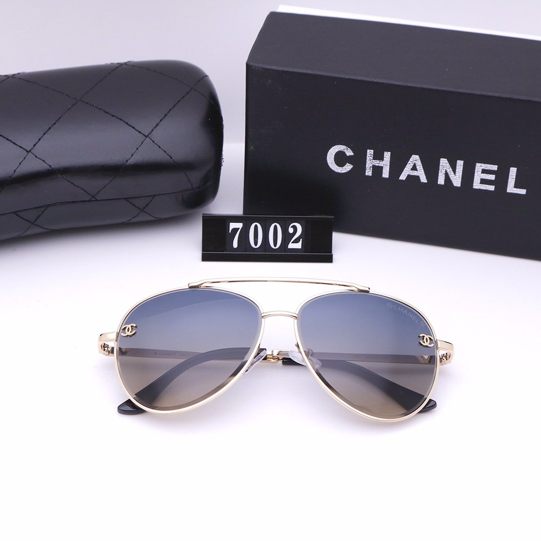 Classical Fashion Women Sunglasses product image 13, provided for visual reference and product detail review