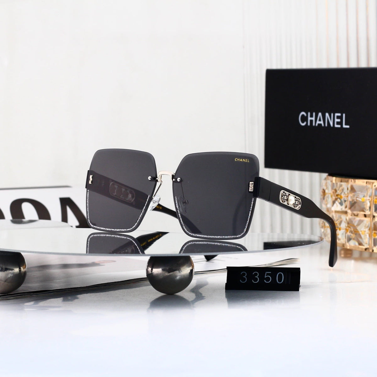 New Stylish Sunglasses-63 product image 1, provided for visual reference and product detail review