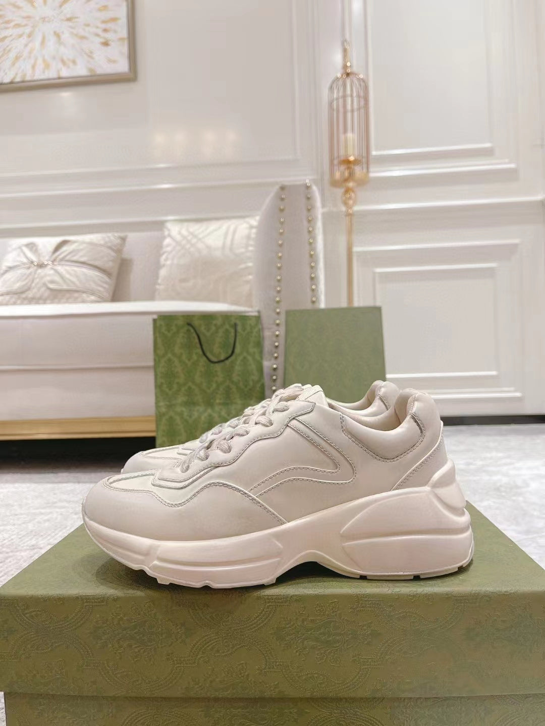 2023 lovers CC Top quality sneakers product image 8, provided for visual reference and product detail review