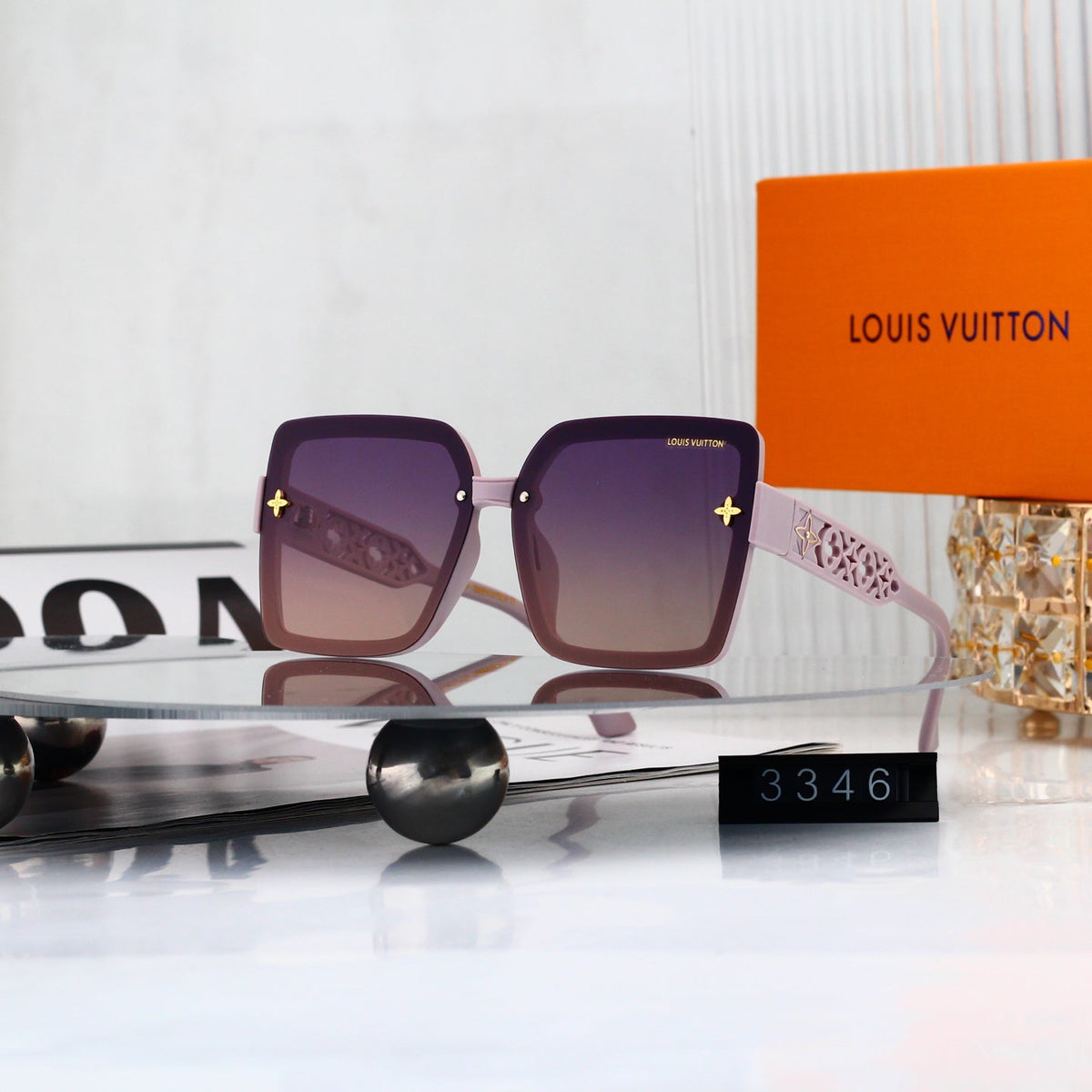 New Stylish Sunglasses-43 product image 3, provided for visual reference and product detail review