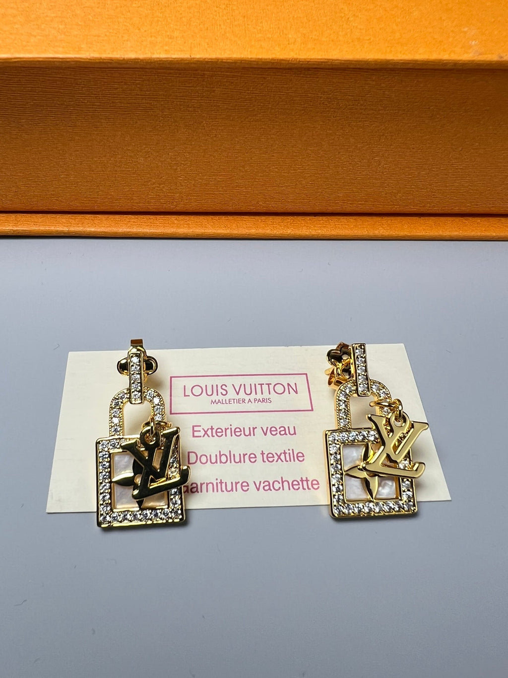 High-Quality Stud Earrings-12 product image 1, provided for visual reference and product detail review