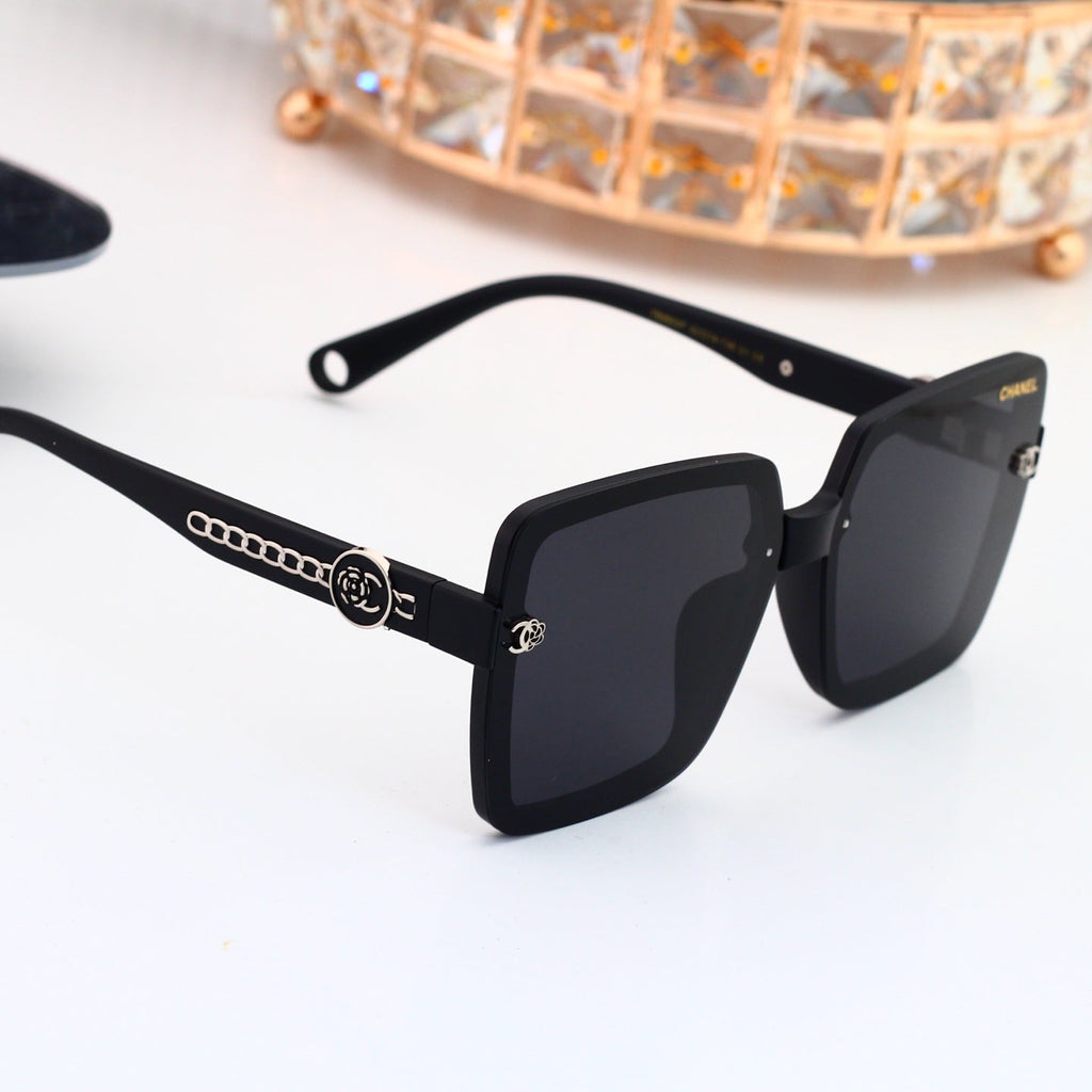 New Stylish Sunglasses-79 product image 7, provided for visual reference and product detail review