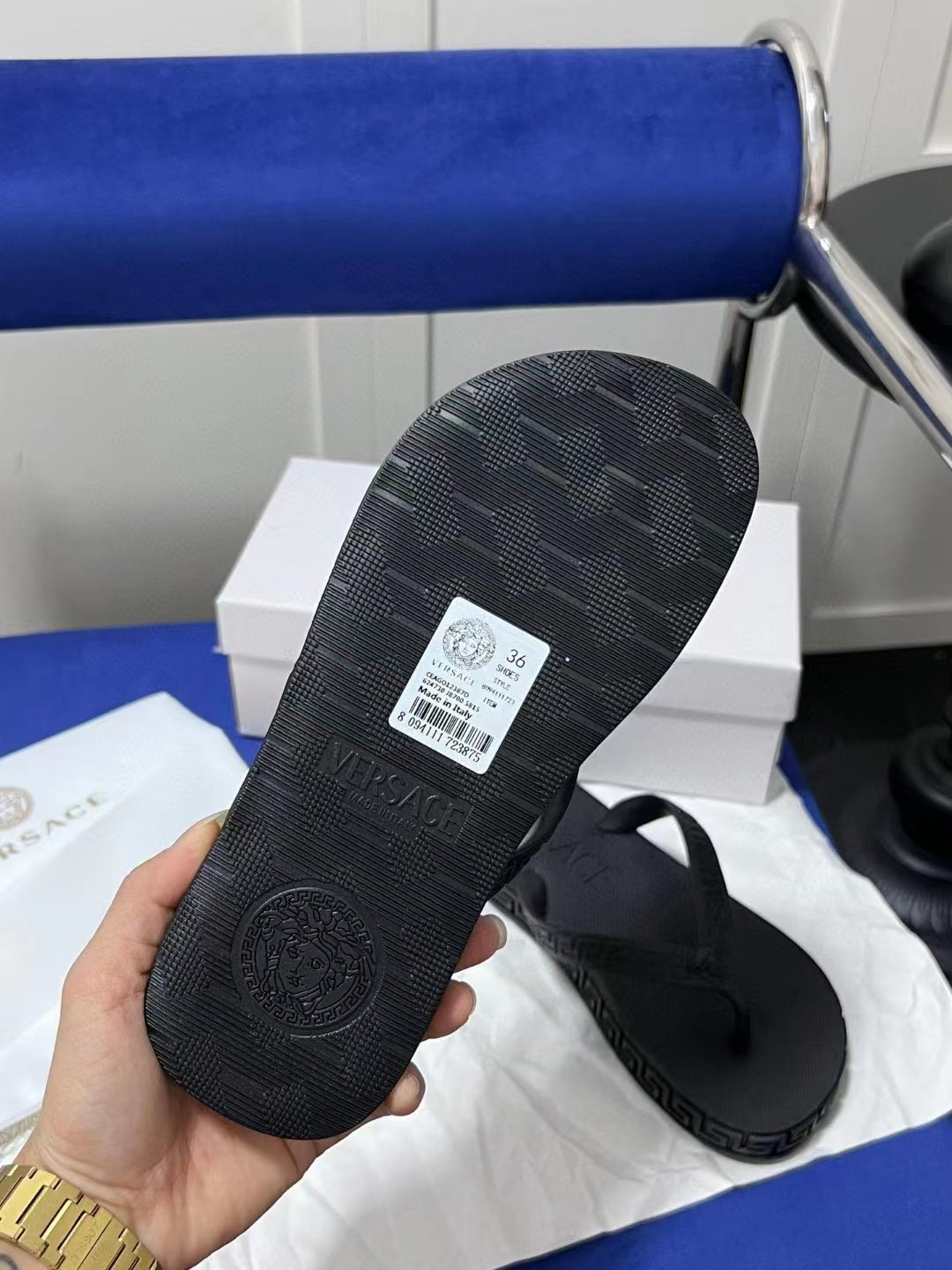 2023 summer slippers product image 6, provided for visual reference and product detail review
