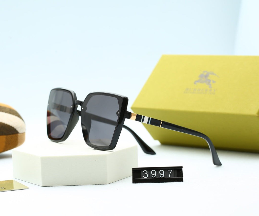 5 Colors Stripe Decoration Square Polarized Sunglasses product image 6, provided for visual reference and product detail