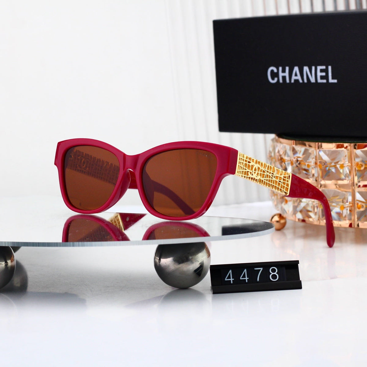 New Stylish Sunglasses-68 product image 3, provided for visual reference and product detail review