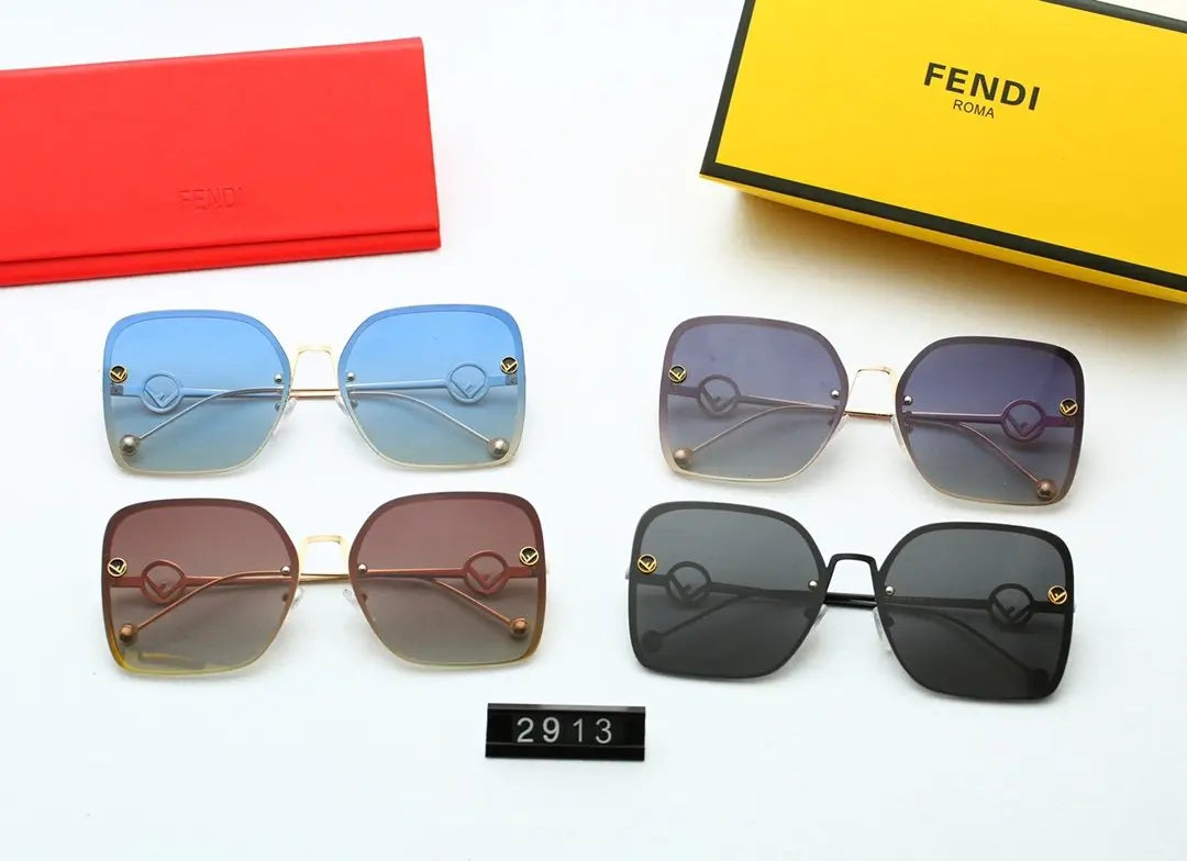 4 Colors Women Summer Sunglasses product image 2, provided for visual reference and product detail review