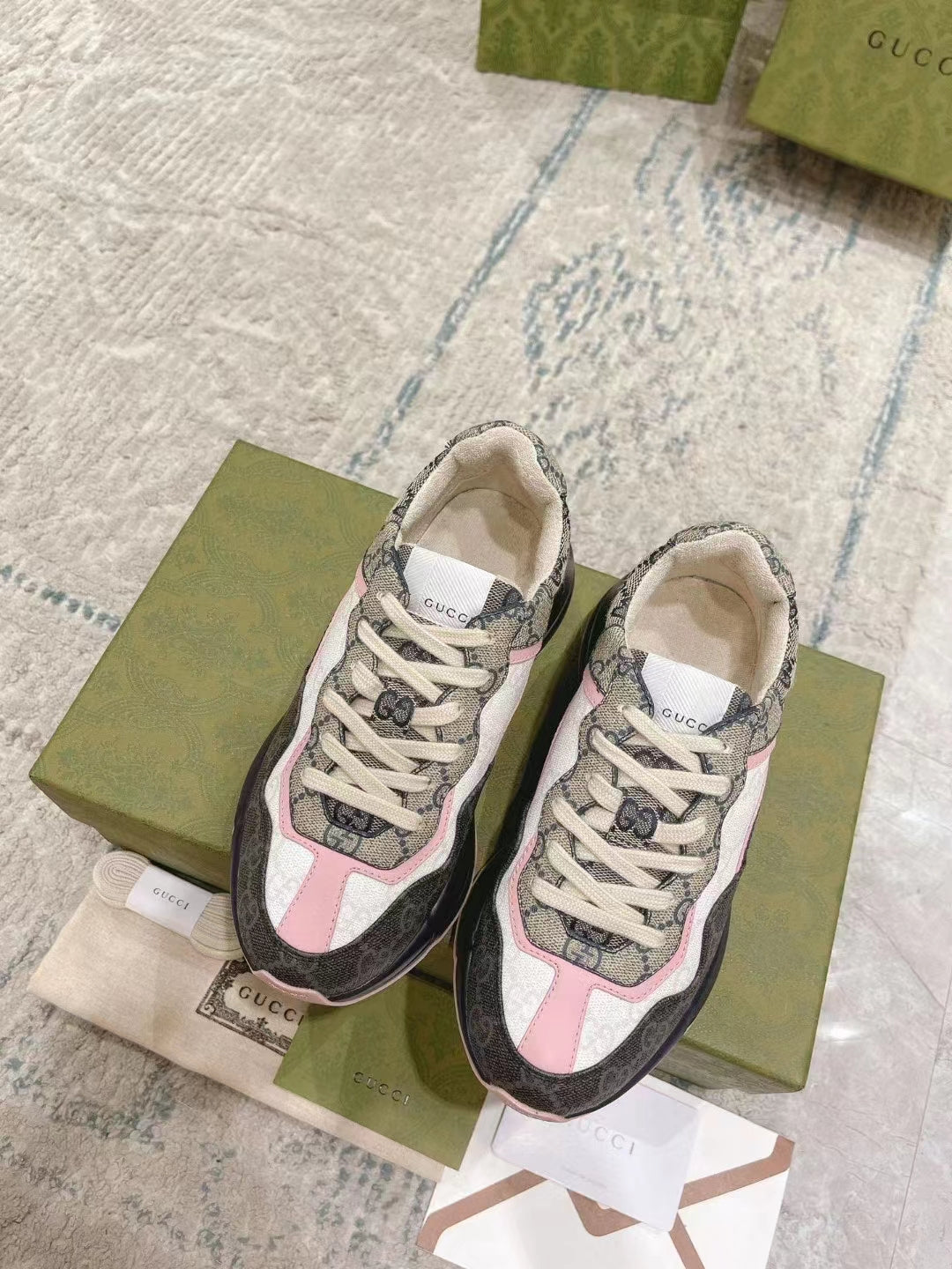 2023 lovers CC Top quality sneakers product image 7, provided for visual reference and product detail review