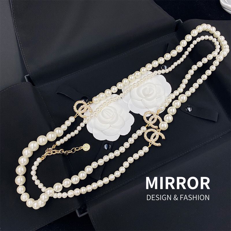 New pearl necklace product image 2, provided for visual reference and product detail review