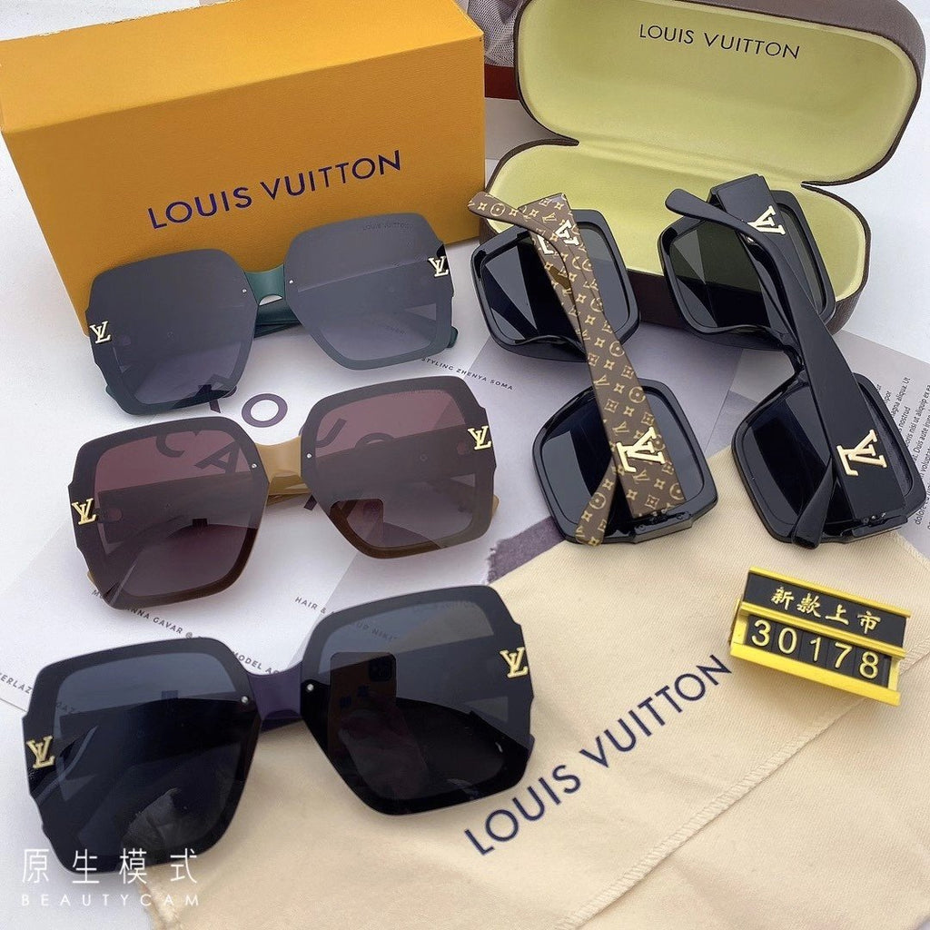 Classical Fashion Unisex Sunglasses product image 2, provided for visual reference and product detail review
