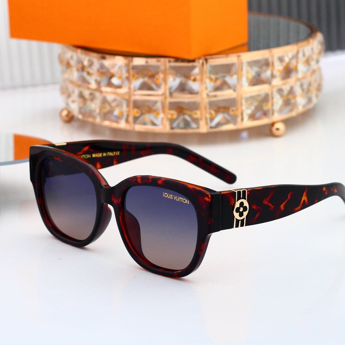 New Stylish Sunglasses-36 product image 7, provided for visual reference and product detail review