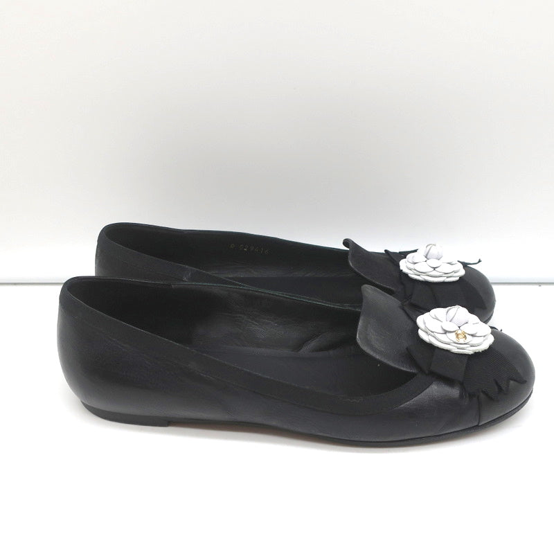 13B Camellia Cap Toe Flats Black Leather Size 37 product image 3, provided for visual reference and product detail review