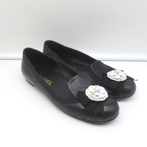 13B Camellia Cap Toe Flats Black Leather Size 37 product image 2, provided for visual reference and product detail review