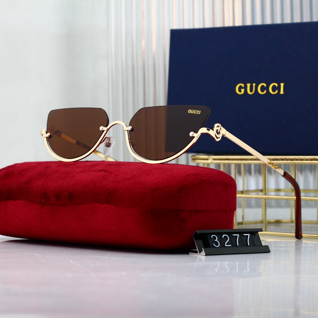 New Stylish Sunglasses-2 product image 6, provided for visual reference and product detail review