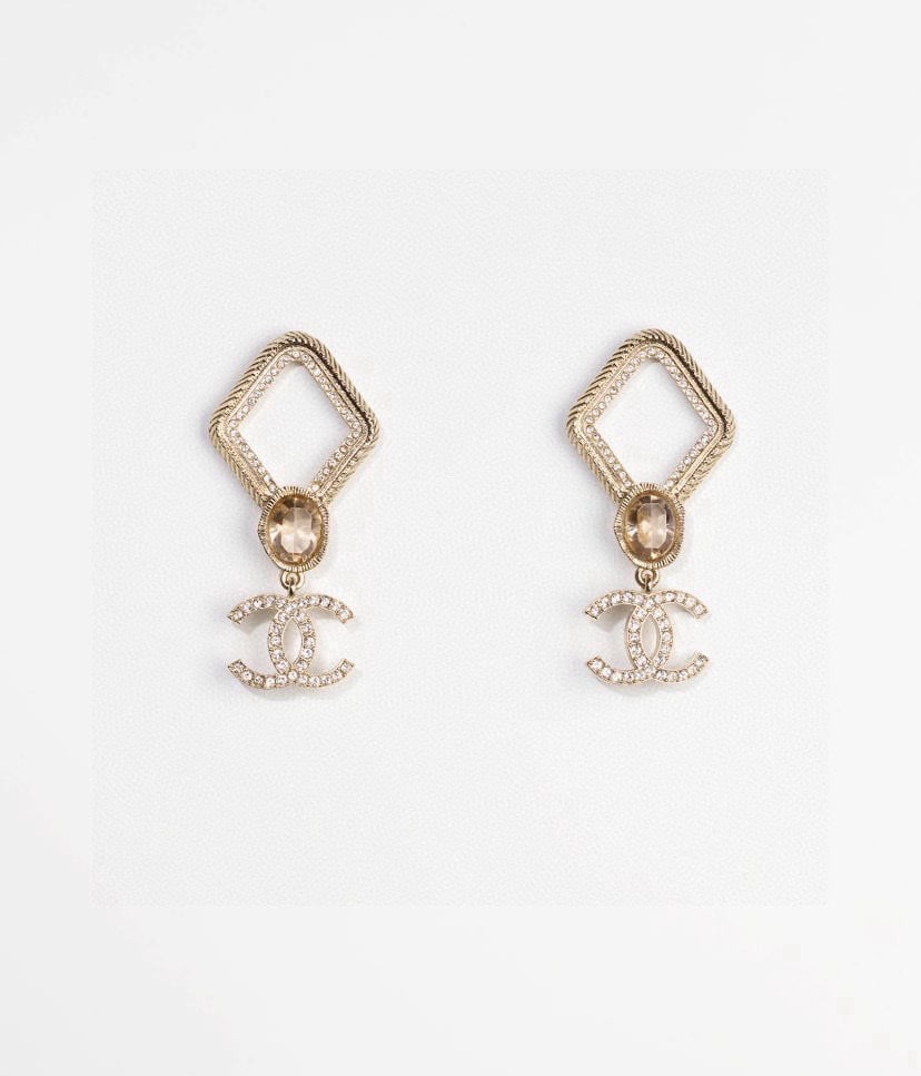 High-Quality Stud Earrings-146 product image 2, provided for visual reference and product detail review