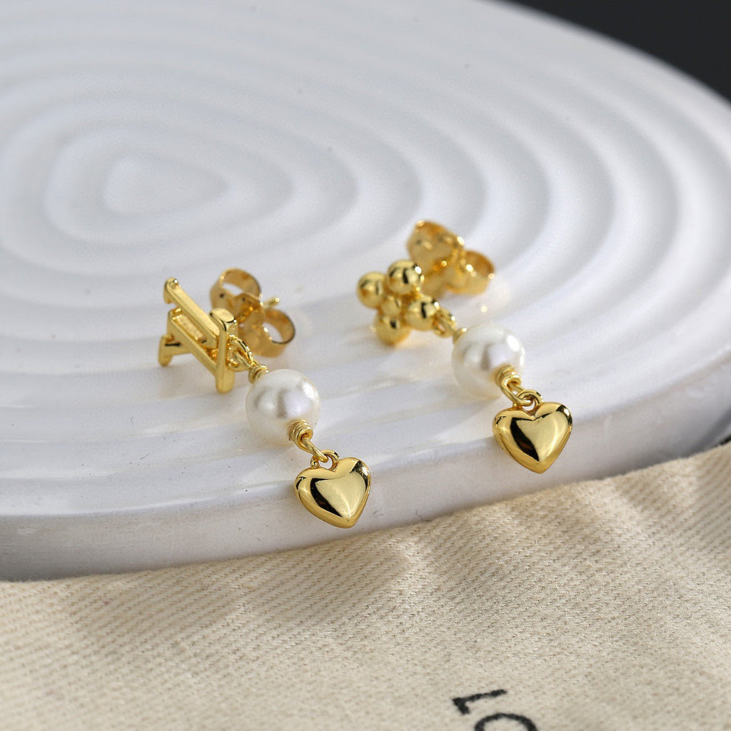 High-Quality Stud Earrings-zz product image 1, provided for visual reference and product detail review