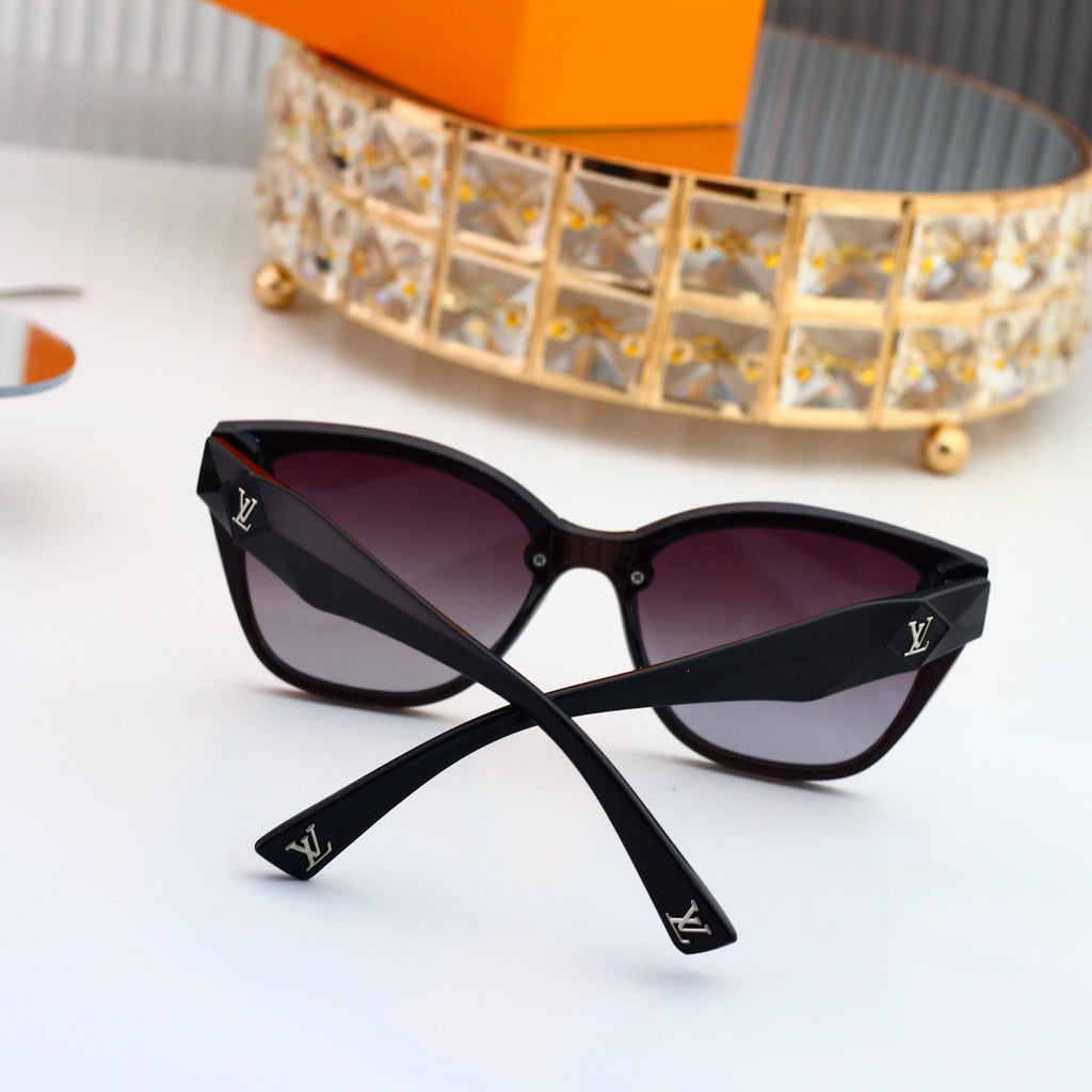 New Stylish Sunglasses-30 product image 9, provided for visual reference and product detail review