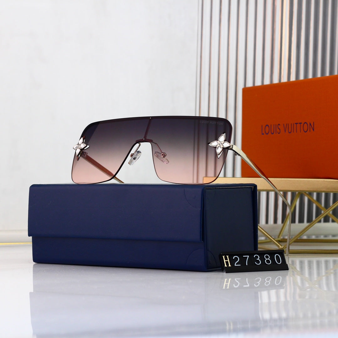 New Style Fashion Sunglasses For Summer product image 2, provided for visual reference and product detail review