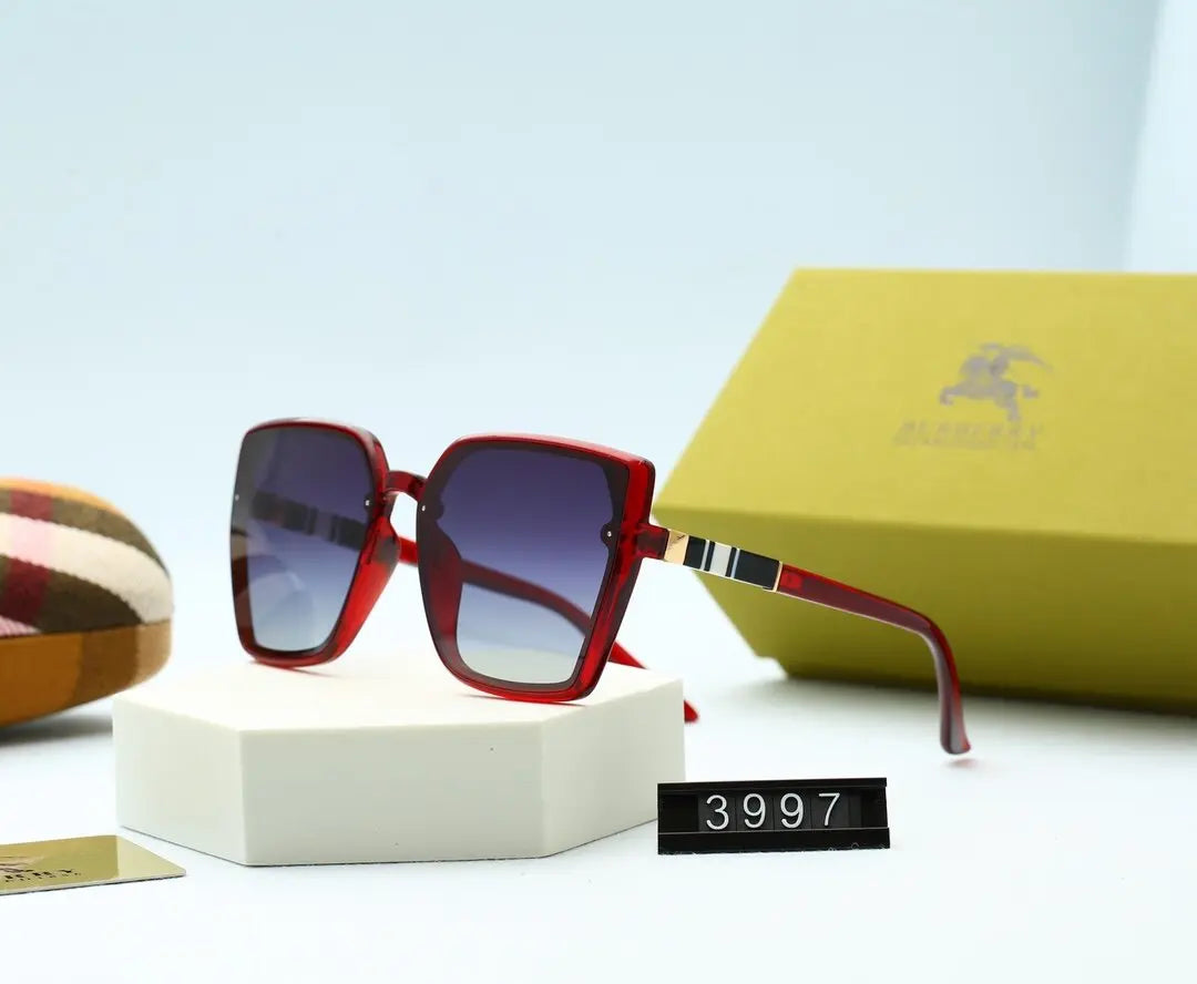 5 Colors Classical Square Polarized Women Sunglasses product image 4, provided for visual reference and product detail review