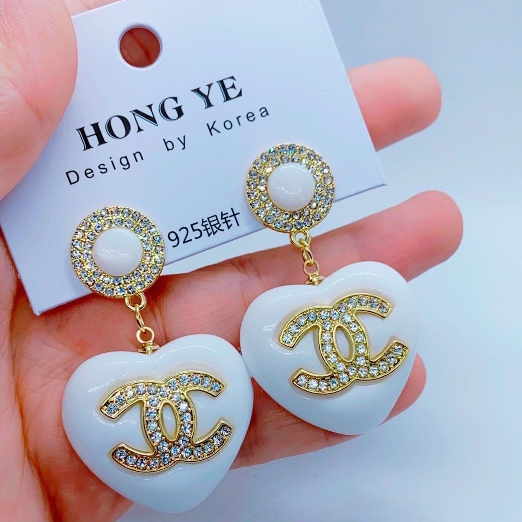High quality earrings product image 7, provided for visual reference and product detail review