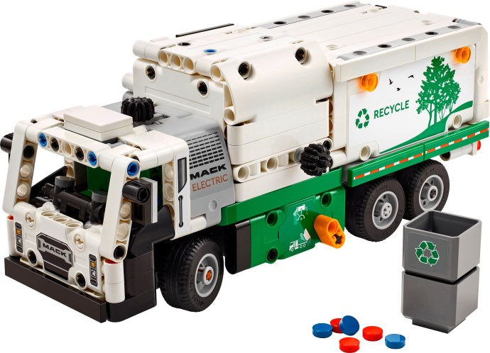 42167 LEGO Mack® LR Electric Garbage Truck product image 3, provided for visual reference and product detail review