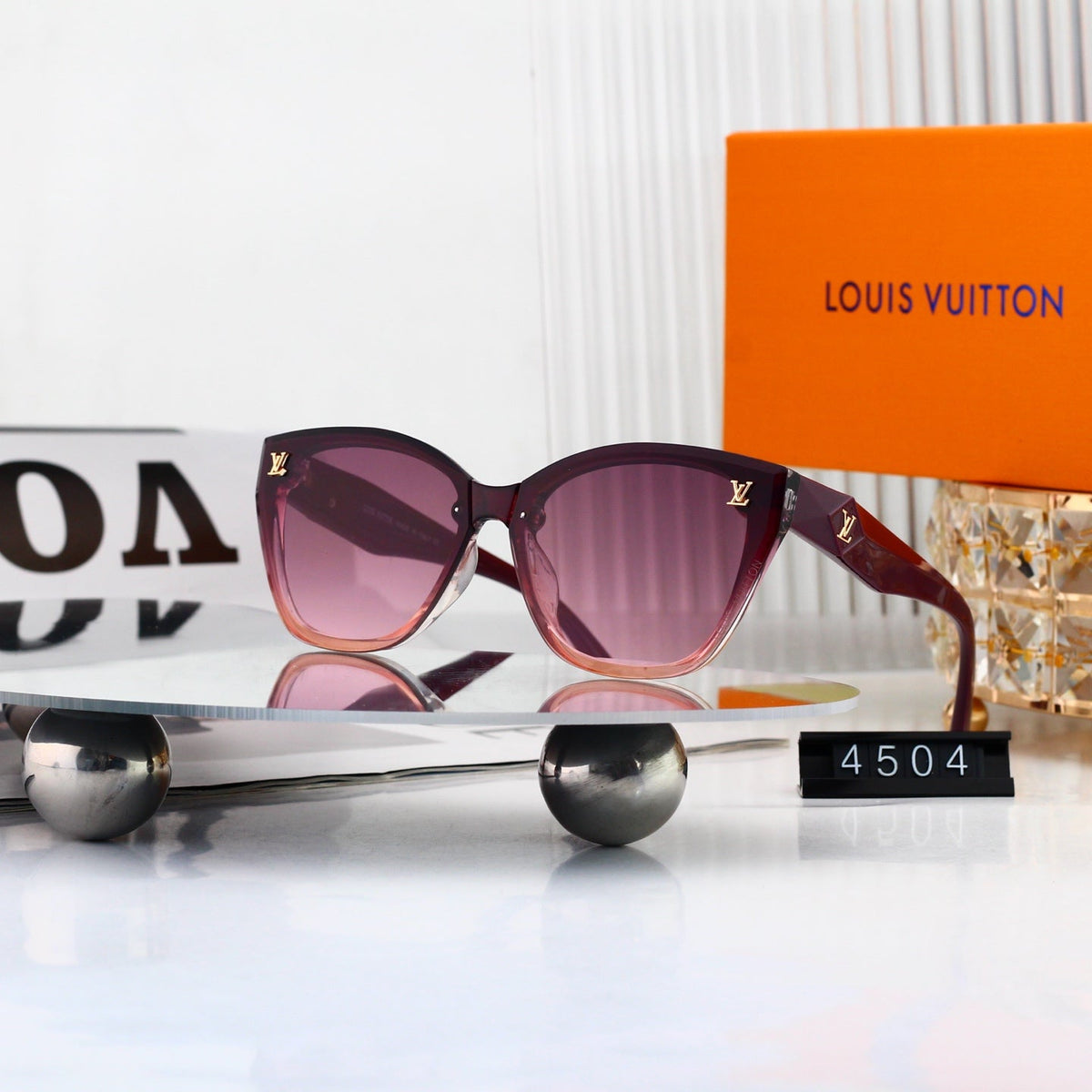 New Stylish Sunglasses-30 product image 4, provided for visual reference and product detail review