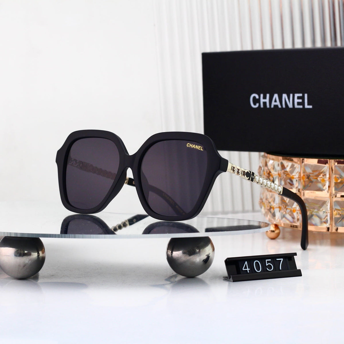 New Stylish Sunglasses-83 product image 1, provided for visual reference and product detail review