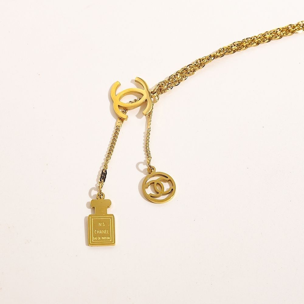 Titanium steel necklace product image 4, provided for visual reference and product detail review
