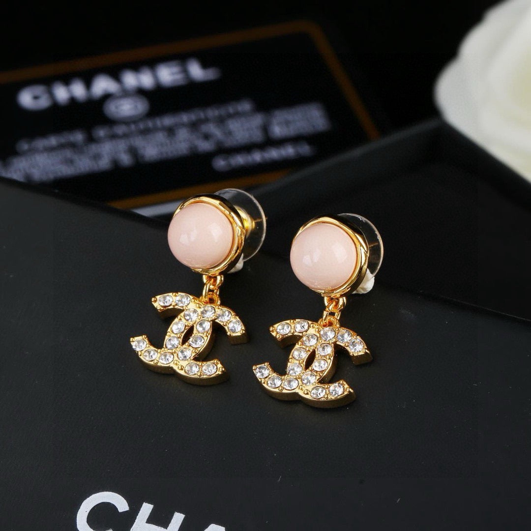 High-Quality Stud Earrings-145 product image 1, provided for visual reference and product detail review