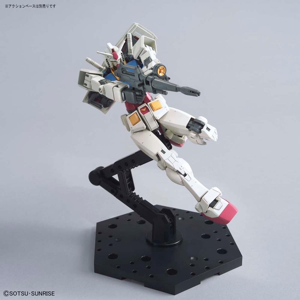 Gundam 1/144 HGUC Gundam 0079 RX-78-2 Gundam [Beyond Global] 40th Anniversary Model Kit Exclusive product image 9, provided