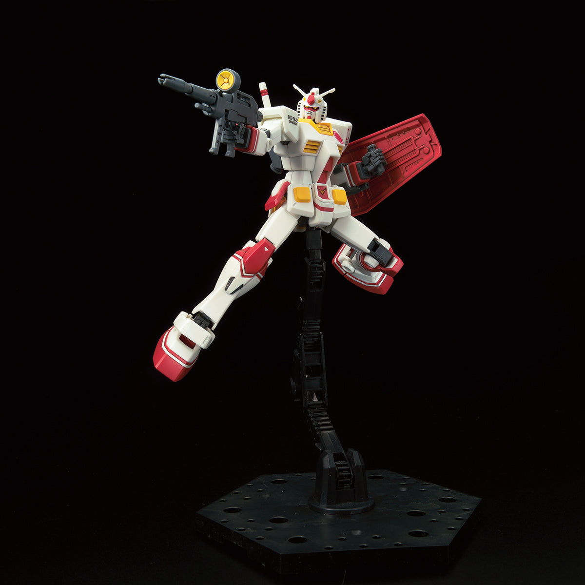 Gundam 1/144 HGUC RX-78-2 Gundam (PR Ambassador of the Japan Pavilion Expo 2020 Dubai) Model Kit Exclusive product image 6,