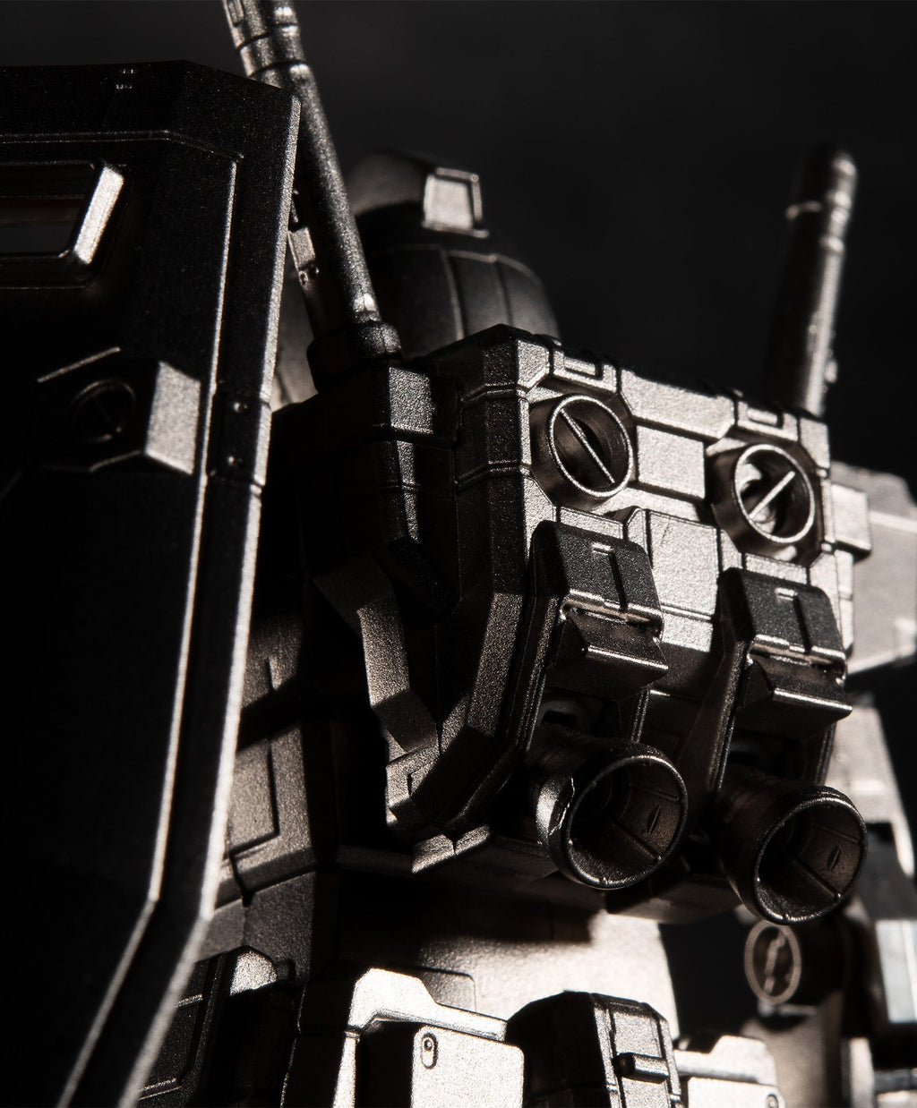 Gundam 1/144 Gundarium Alloy RX-78-2 Gundam Alloy Model Kit Limited Edition Exclusive RARE product image 11, provided for