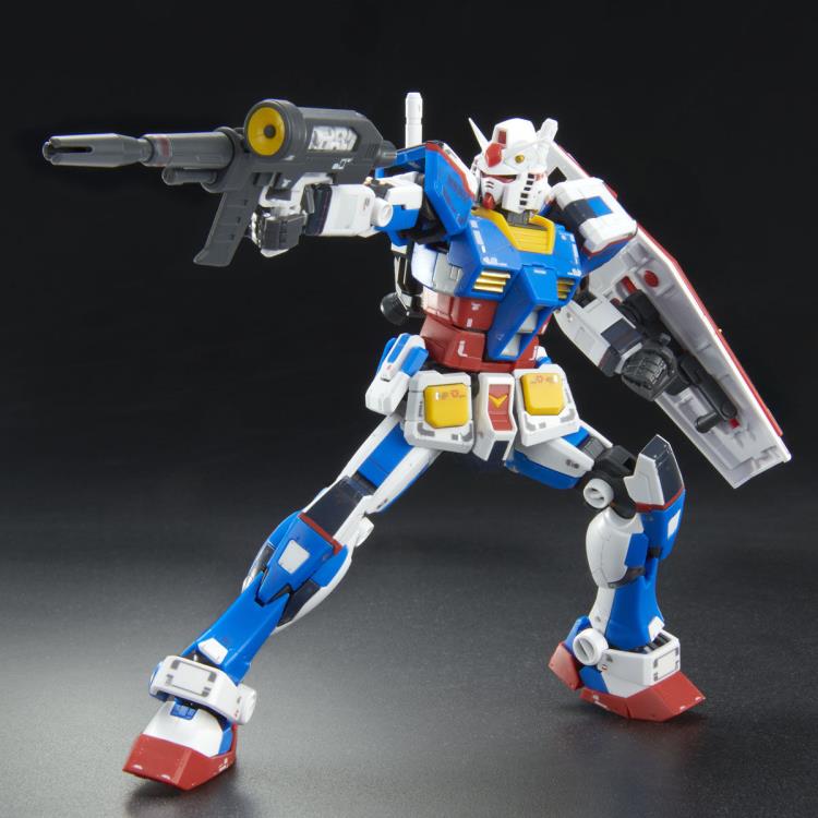 Gundam 1/144 RG RX-78-2 Gundam (Team Bright Custom) Model Kit Exclusive product image 3, provided for visual reference and