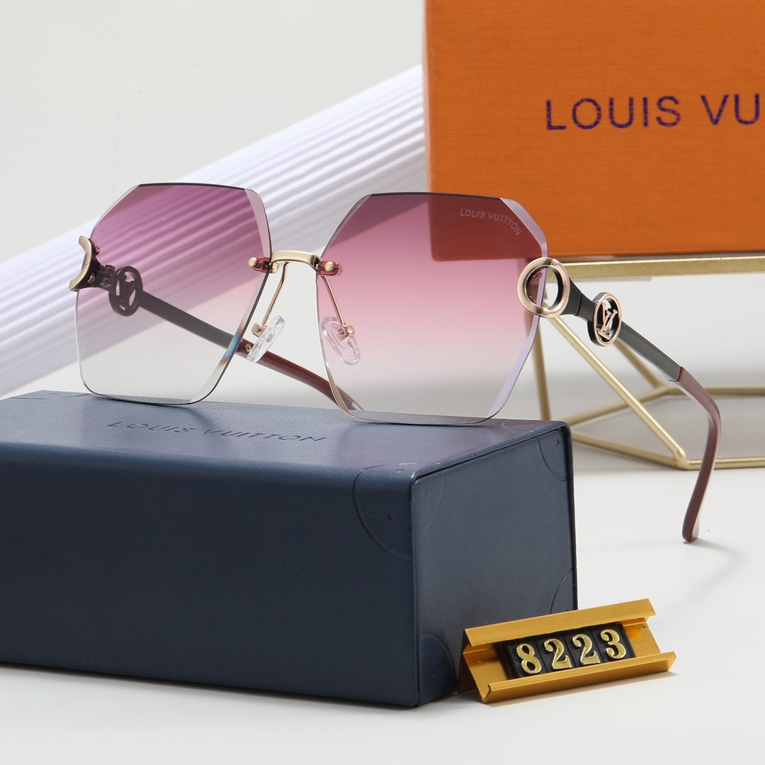 8 Color New Style Fashion Sunglasses product image 3, provided for visual reference and product detail review
