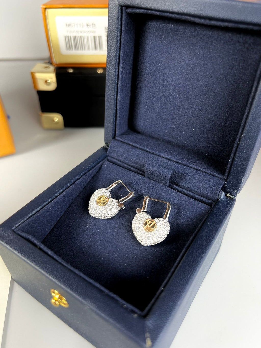 High-Quality Stud Earrings-15 product image 2, provided for visual reference and product detail review