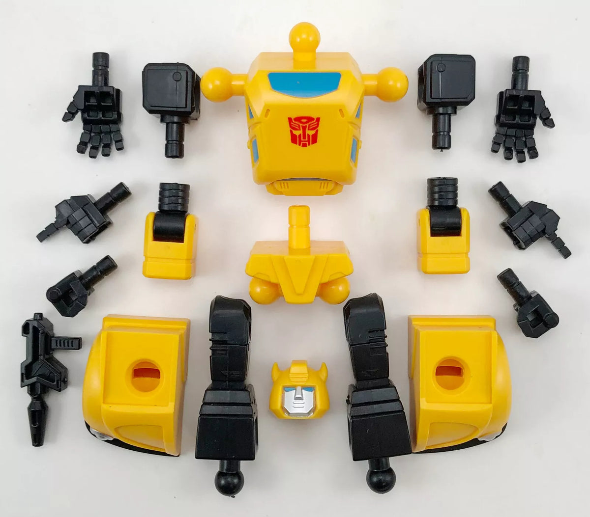 Yolopark Transformers AMK Mini Series Wave 1 G1 Bumblebee Model Kit product image 4, provided for visual reference and