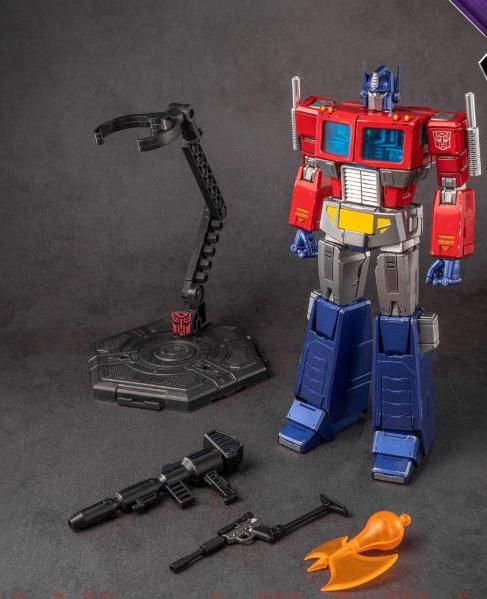 Yolopark Transformers AMK Pro Series Optimus Prime Model Kit product image 1, provided for visual reference and product