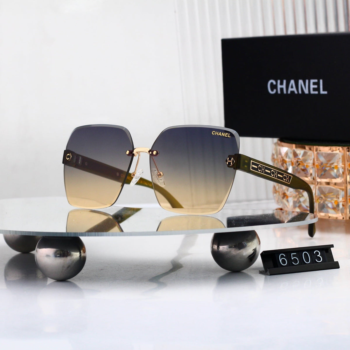 New Stylish Sunglasses-74 product image 2, provided for visual reference and product detail review