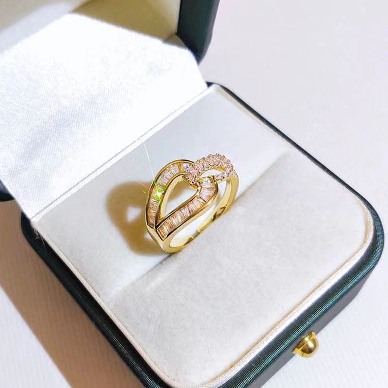 Small fragrant diamond Ring product image 6, provided for visual reference and product detail review
