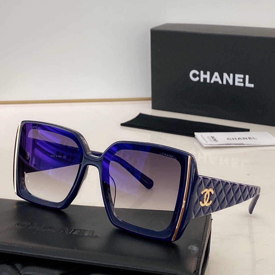 7 Colors Big Metal Square Frame Sunglasses product image 4, provided for visual reference and product detail review