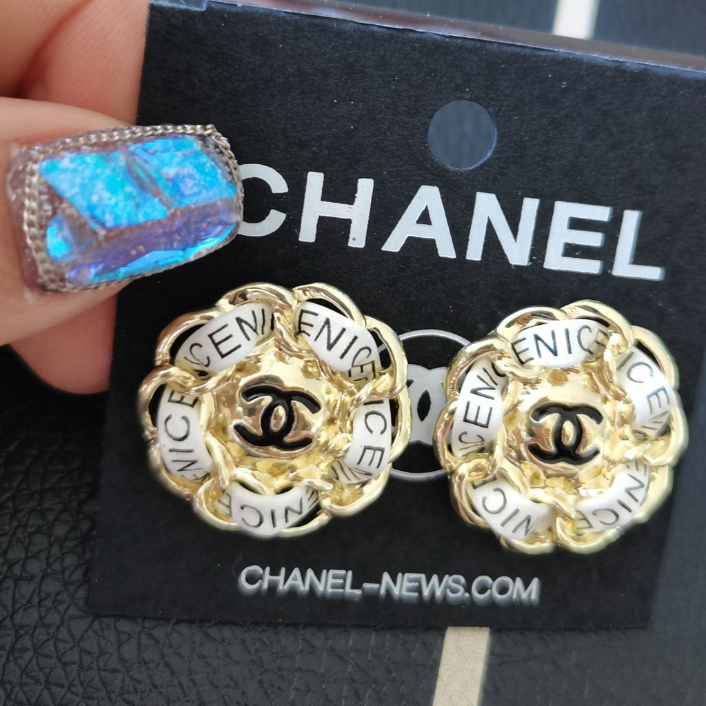 New style earrings in 2022 product image 6, provided for visual reference and product detail review