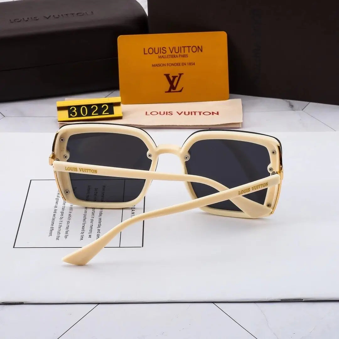4 Colors Women Outdoor Driving Sunglasses product image 8, provided for visual reference and product detail review