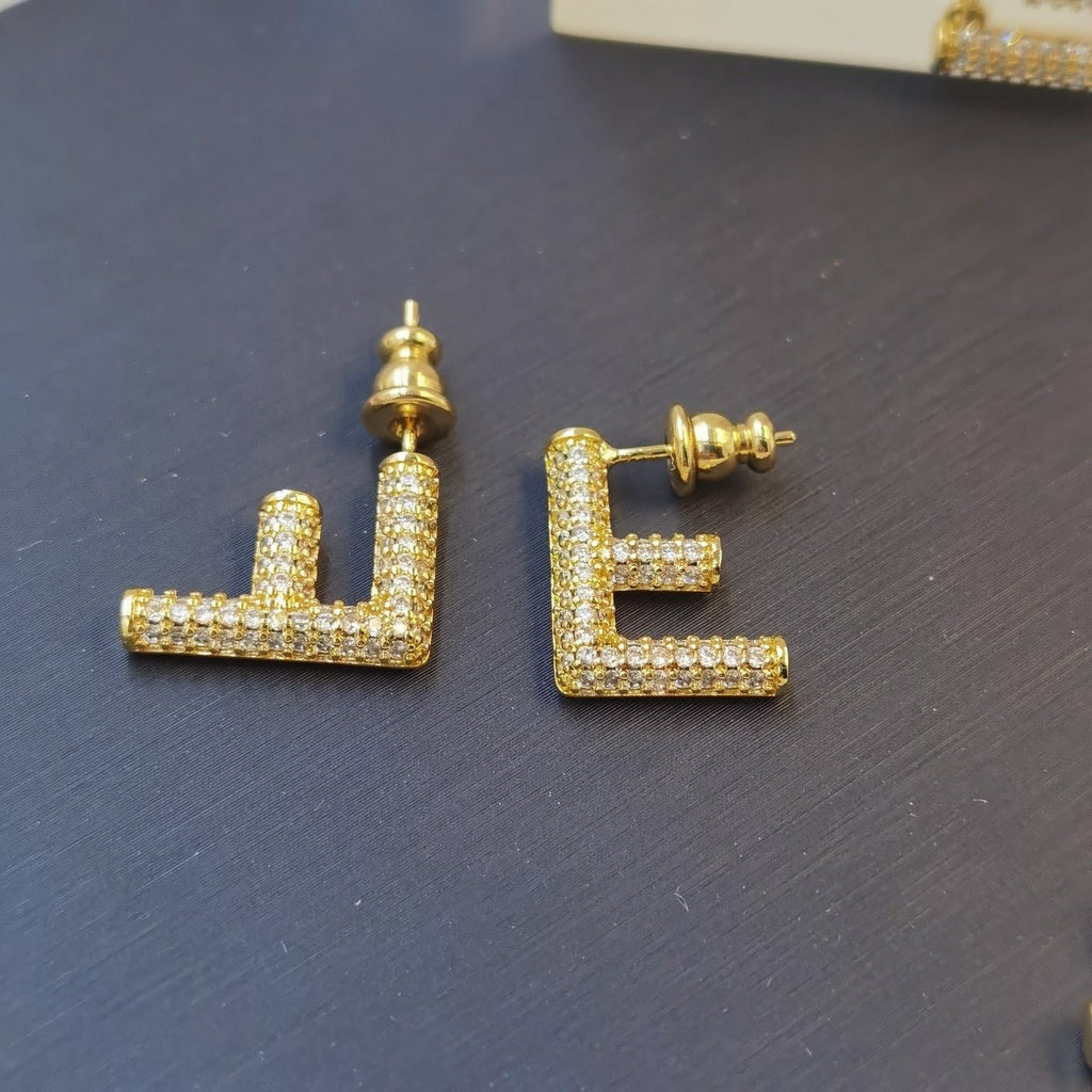 Full Diamond Letter F Asymmetric Earnail Bracelet Necklace product image 5, provided for visual reference and product detail