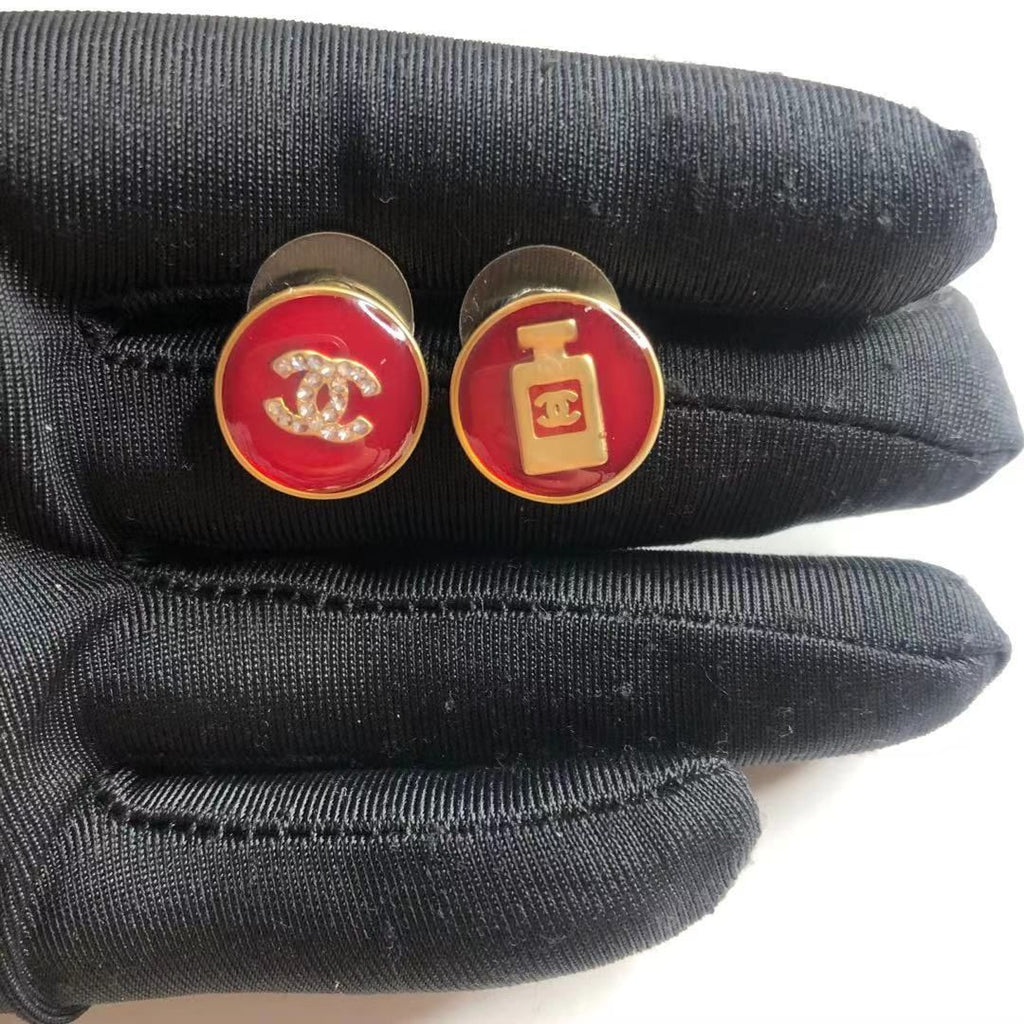 (C earrings) Small fragrant vintage earrings product image 20, provided for visual reference and product detail review