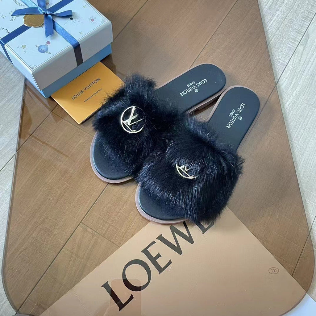 2023 New VL hairy slippers product image 6, provided for visual reference and product detail review