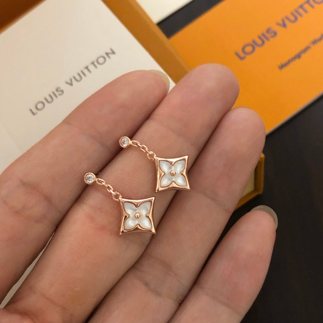 Rhombus-Shaped Floral Natural White Mother-of-Pearl and Diamond Earrings product image 5, provided for visual reference and