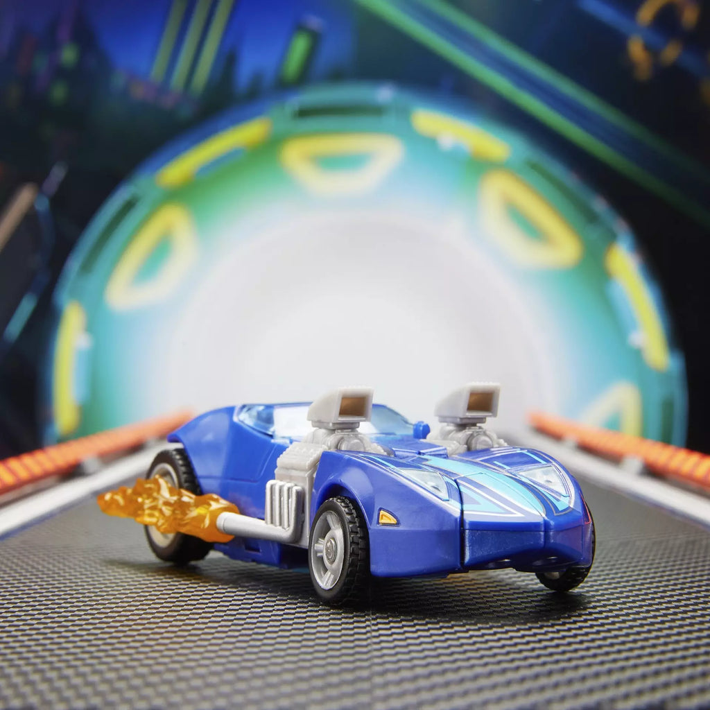 Transformers Collaborative Hot Wheels Twin Mill Action Figure product image 6, provided for visual reference and product
