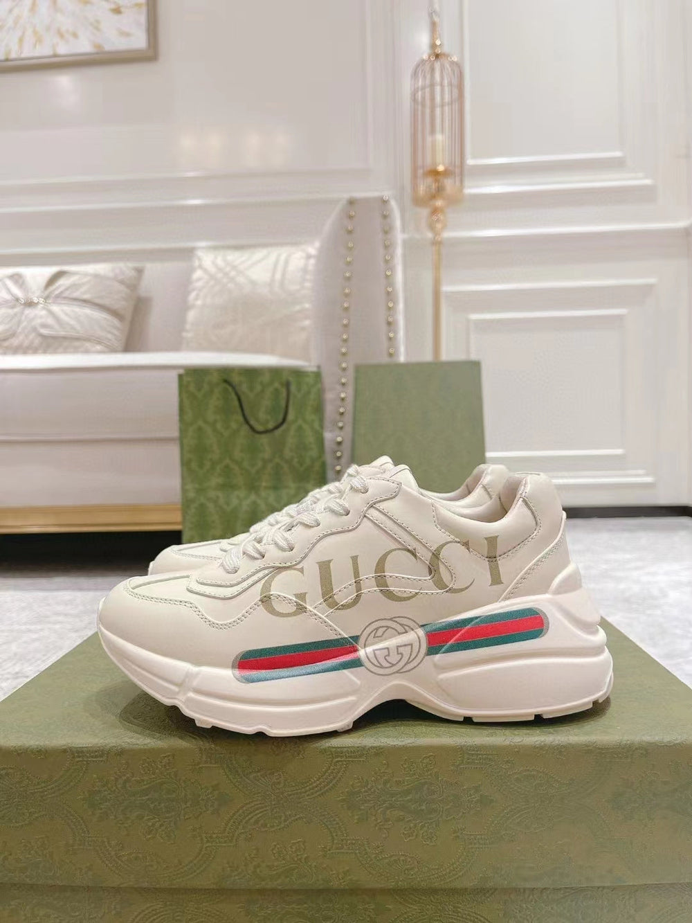 2023 lovers CC Top quality sneakers